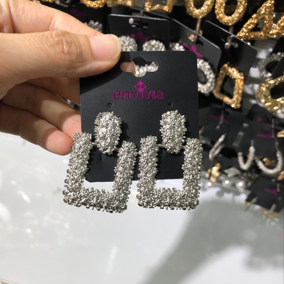 Earrings 6 thumbnail
