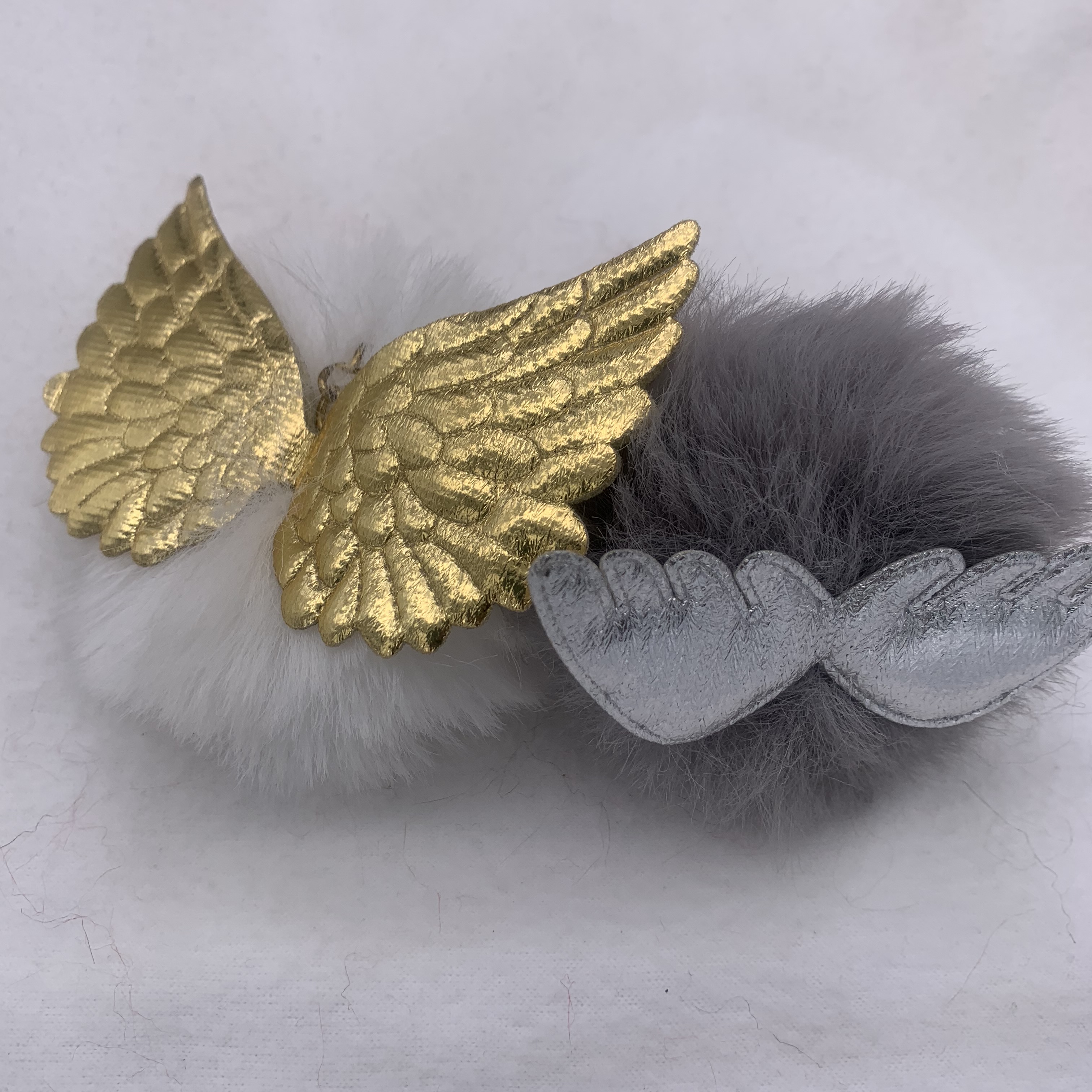 天使翅膀毛球钥匙扣挂件 天鹅翼 小兔毛 皮草毛毛球钥匙链挂饰详情图4