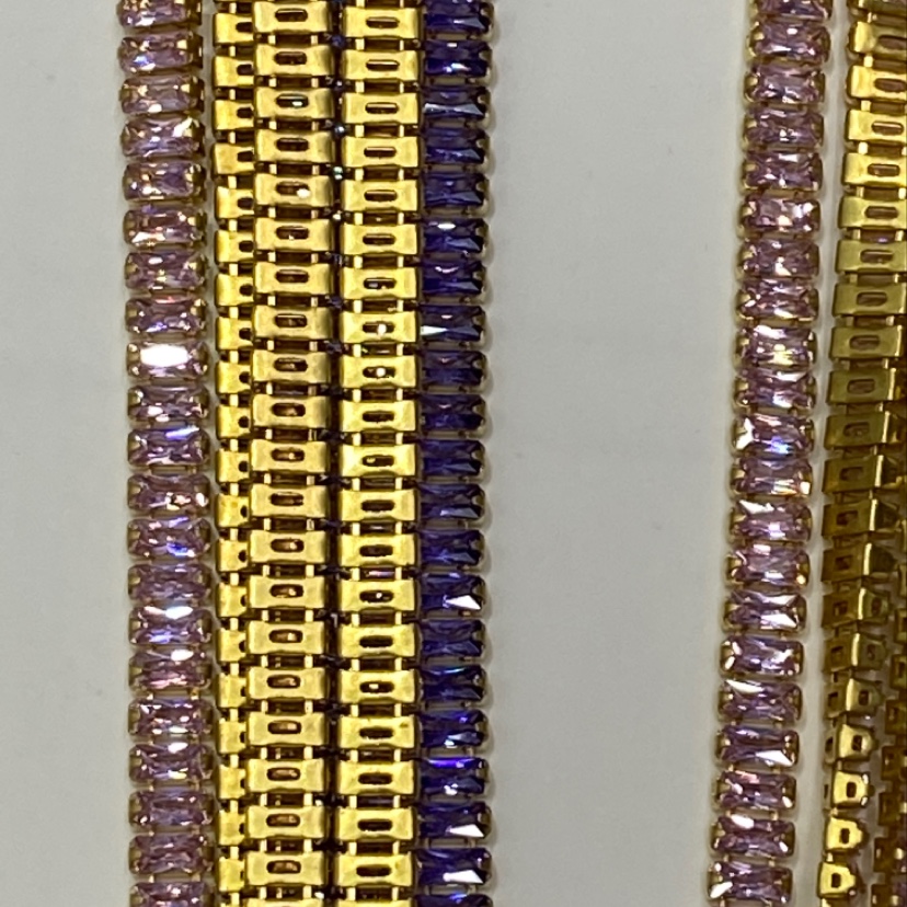 2×4 colored chain details Picture