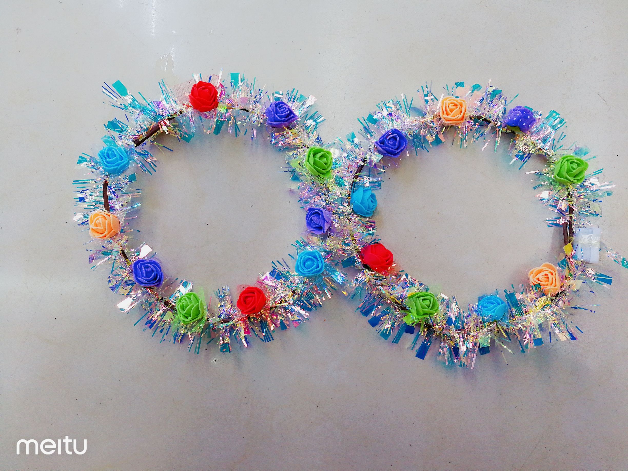 Golden thread garland with flashing lights