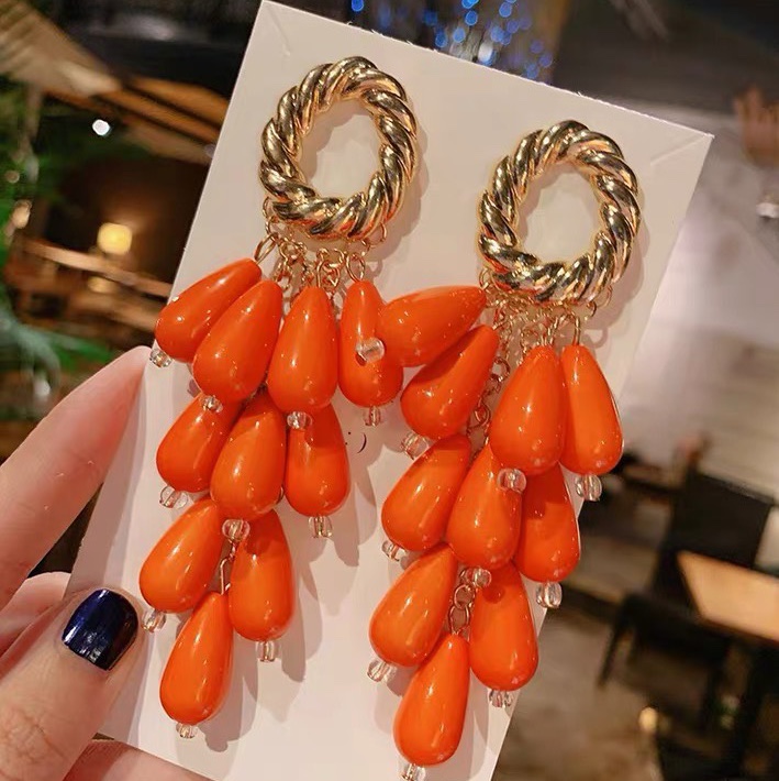 Acrylic earrings of European and American brands thumbnail