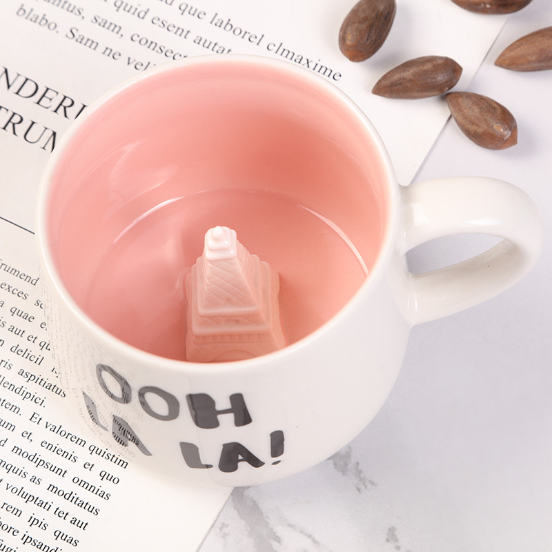 Customized creative 3D coffee cups, cute cartoon ceramic mugs and advertising cups Item Picture