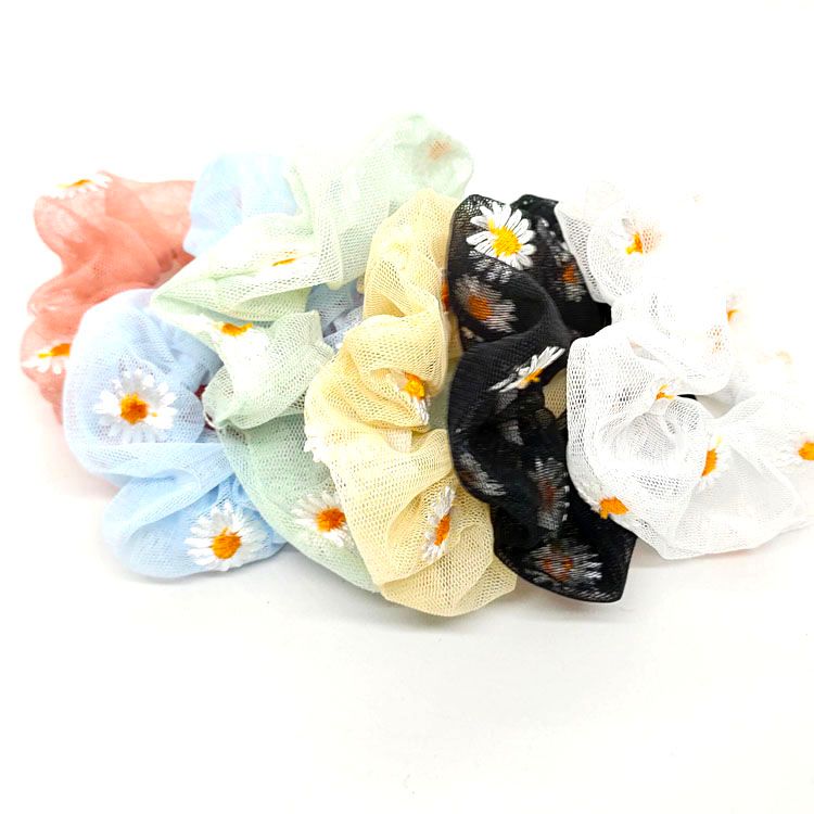 Korean InS-style embroidered small Daisy and pig large intestine hair ties full figure