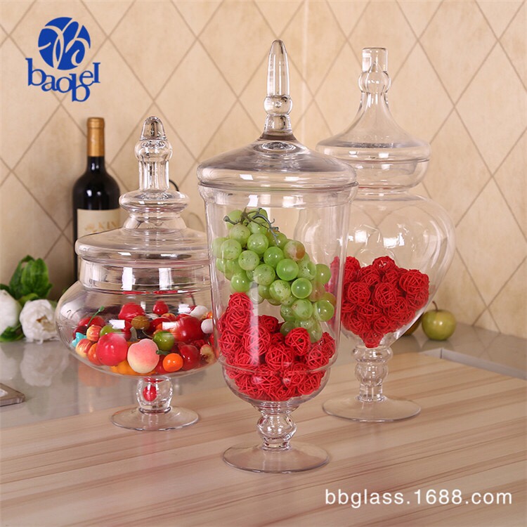 ثلاث قطع من إناء زجاجي شفاف details Picture