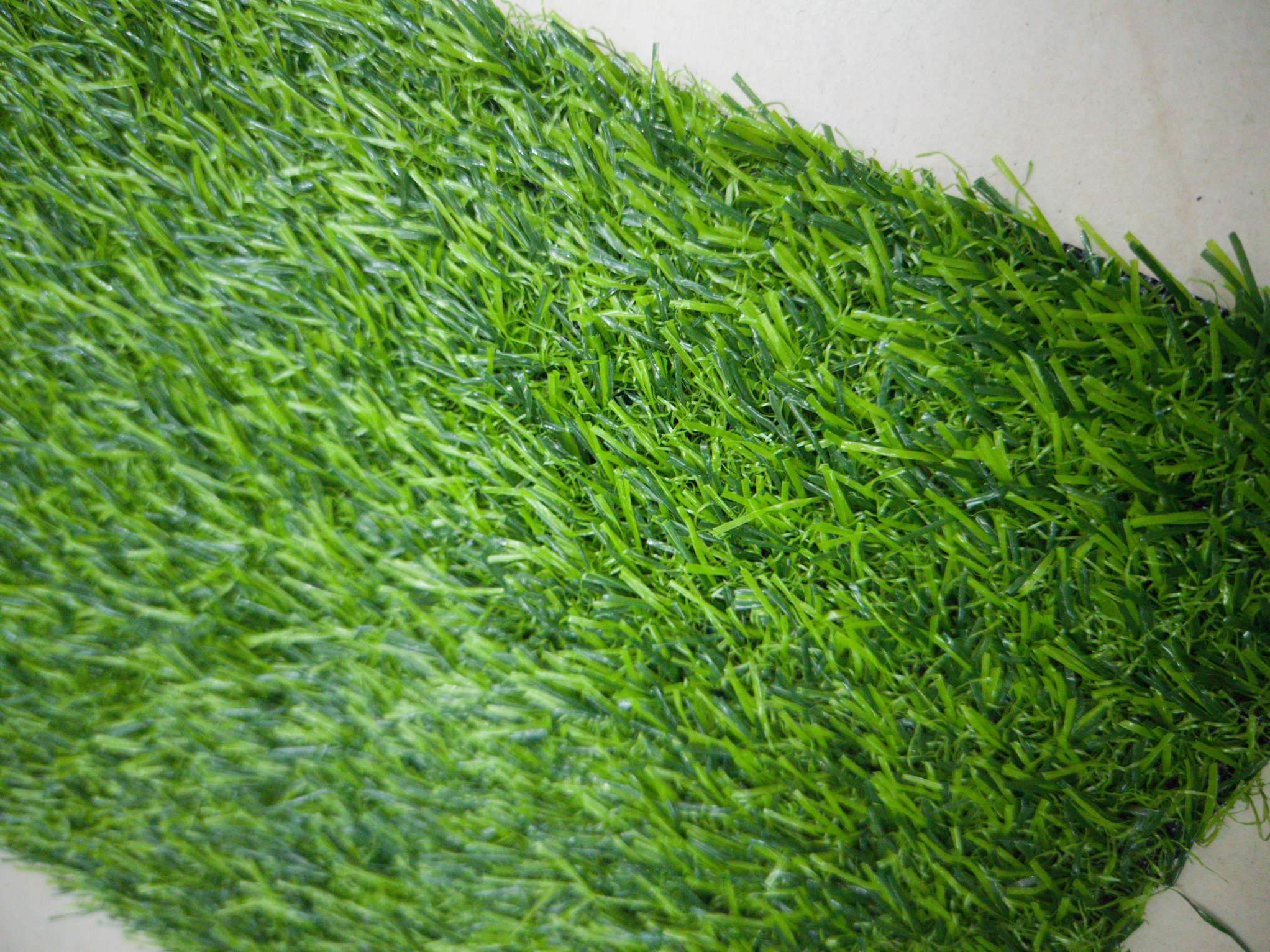 Indoor lawn floor MATS, door MATS, bathroom MATS, anti-slip MATS, artificial turf, simulated turf, sports turf, landscape turf, engineering fence grass, school, kindergarten playground, hotel, club grass, wedding Specification image