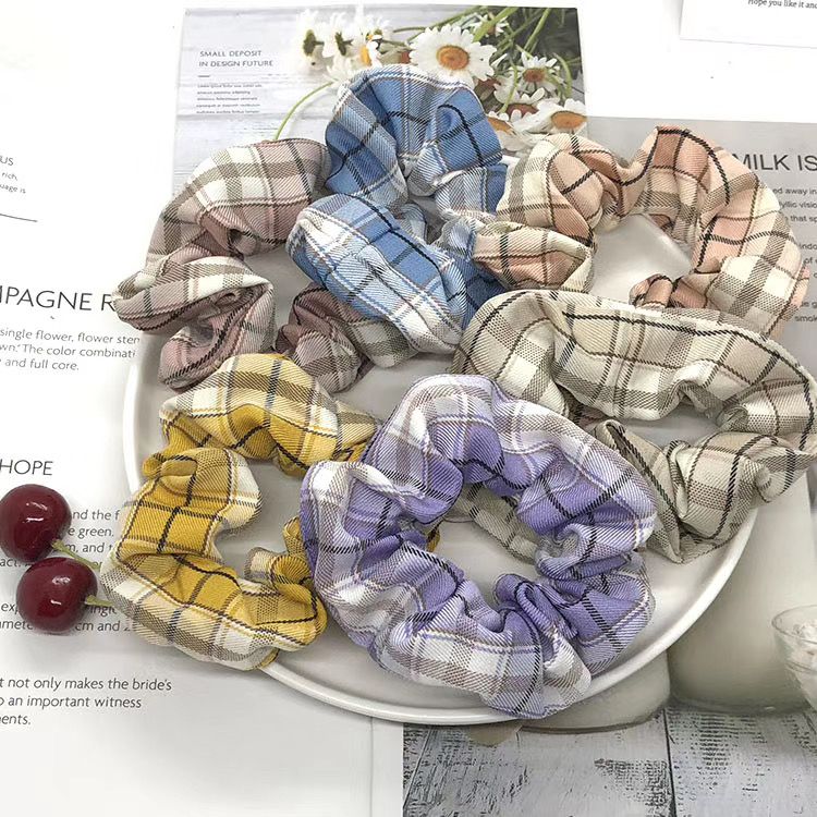 British-style pig-shaped large intestine hair ties full figure