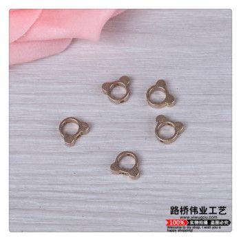 DIY cat head copper ornaments, accessories, copper cat head pendants, heart-shaped pendants, custom-made based on samples full figure