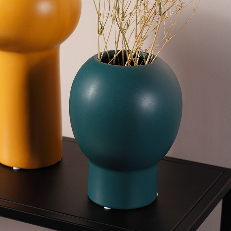 火炬花瓶细节图