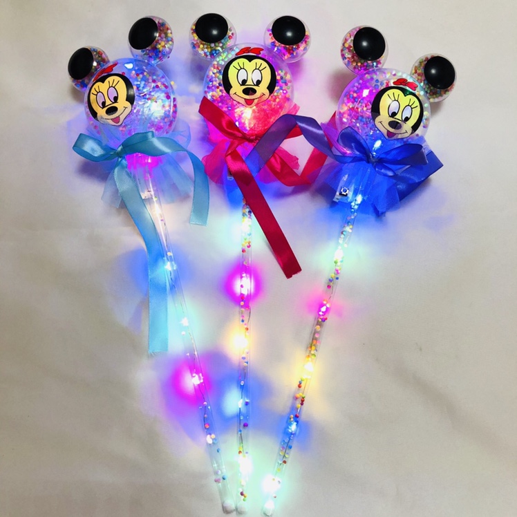 Yiwu Hongyan toys wholesale children's luminous cartoon magic baseball kindergarten small gifts gift school night market stalls attractions hot sales thumbnail
