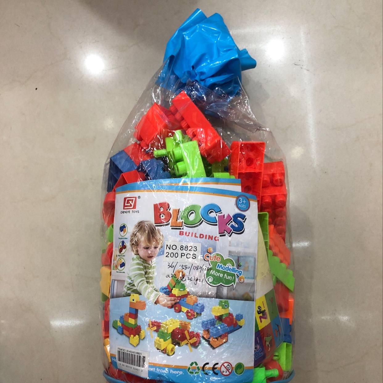 8823OPP bags of building blocks thumbnail