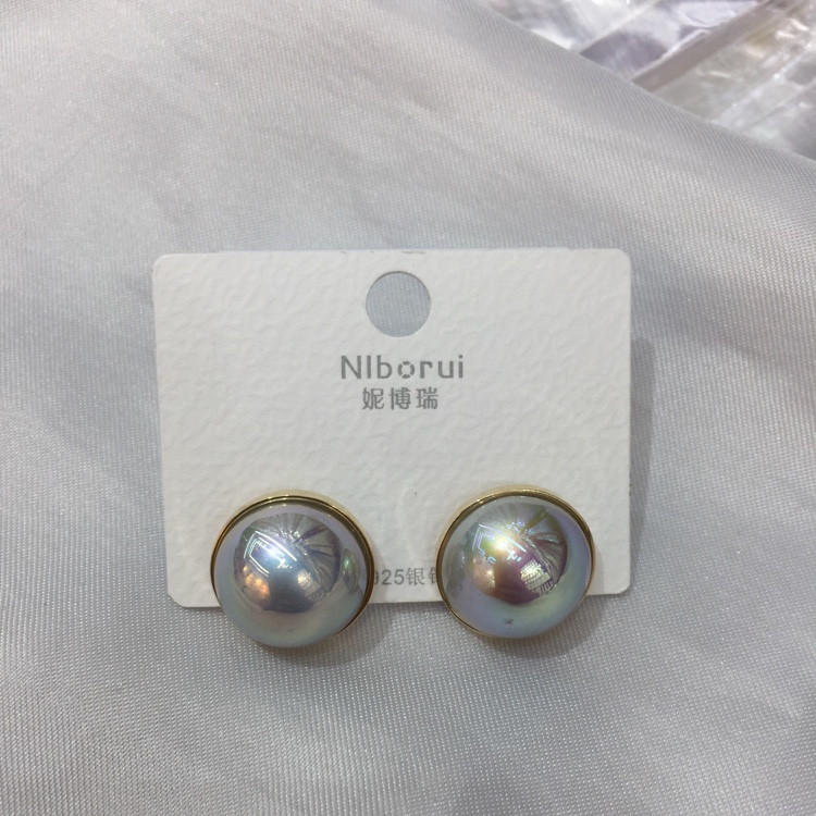 The new fashion atmosphere classic pearl thumbnail