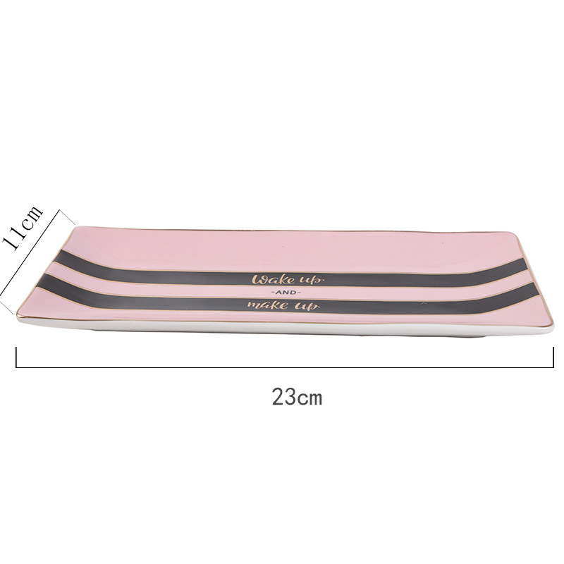 Factory direct sales of new textured ceramic jewelry plates, rectangular striped fruit plates, home and hotel decoration plates, August ceramics Application Scenario