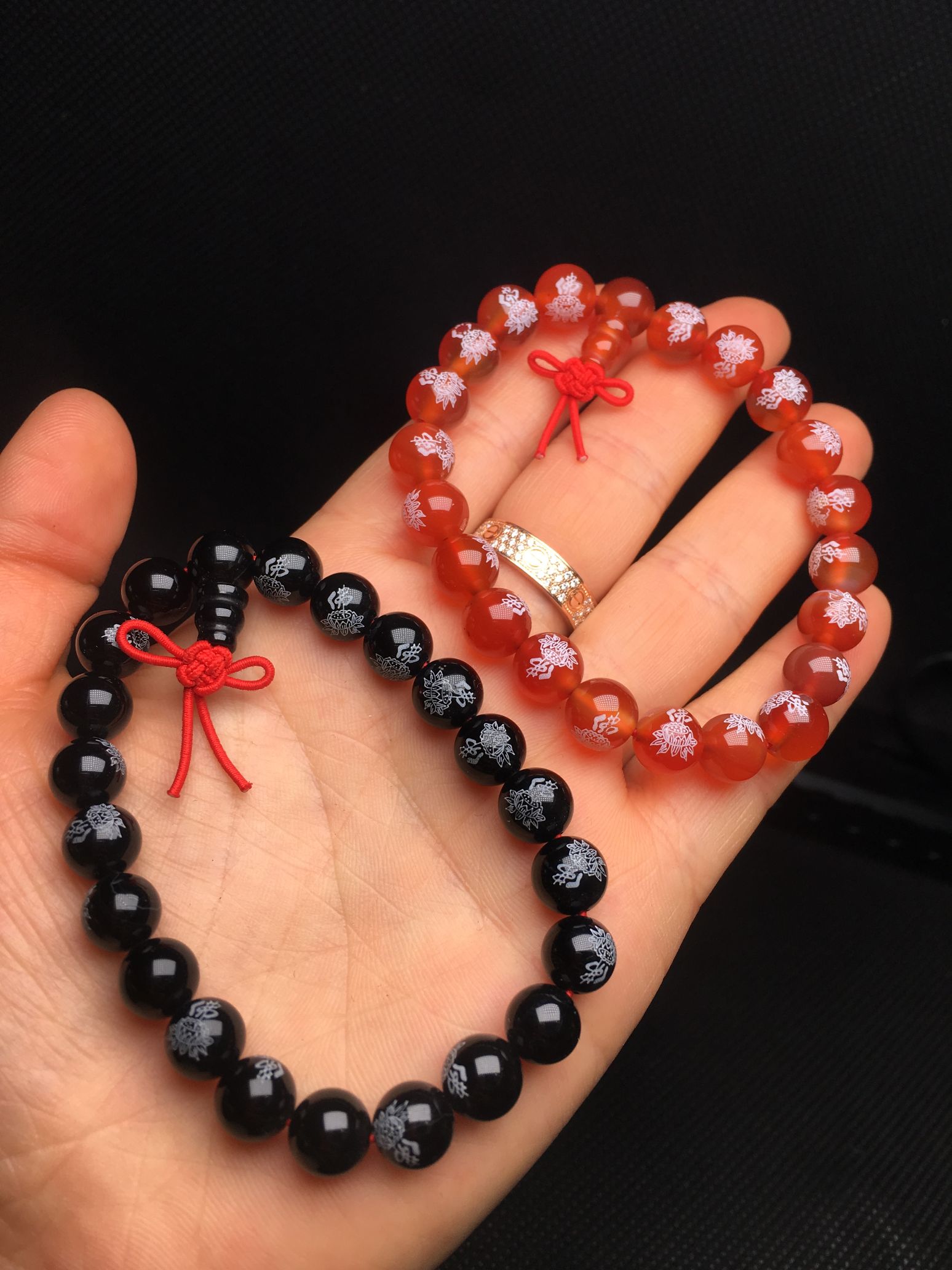 Red and black agate Buddha bracelet thumbnail