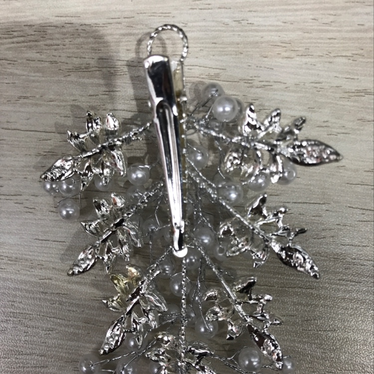 Alloy pearl hair clips Specification image