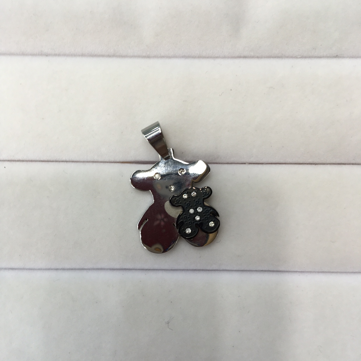 Titanium bear bear pendant