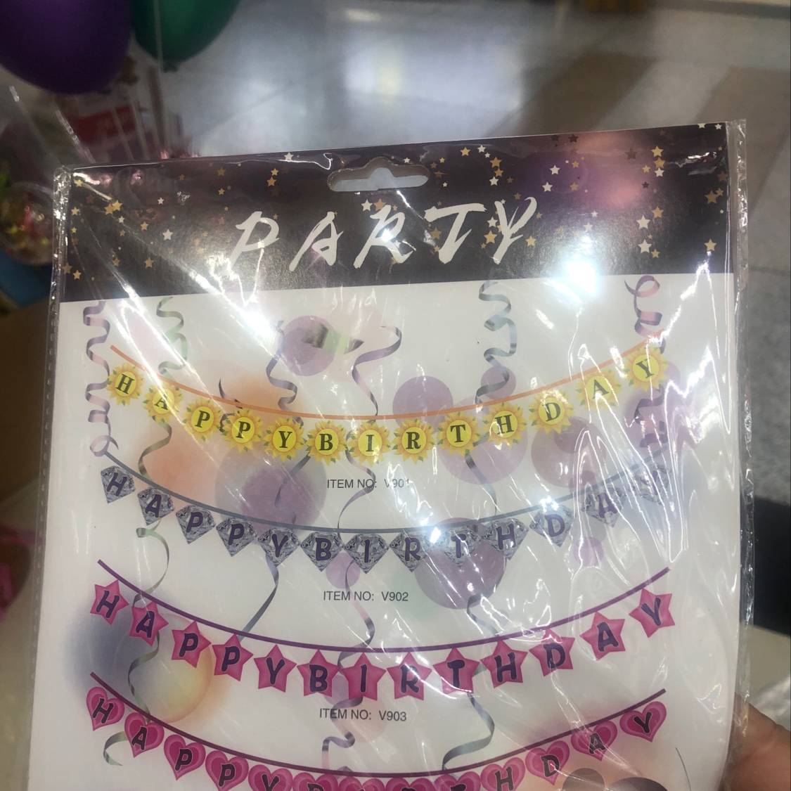 Wholesale of colorful hanging strips 01 Application Scenario