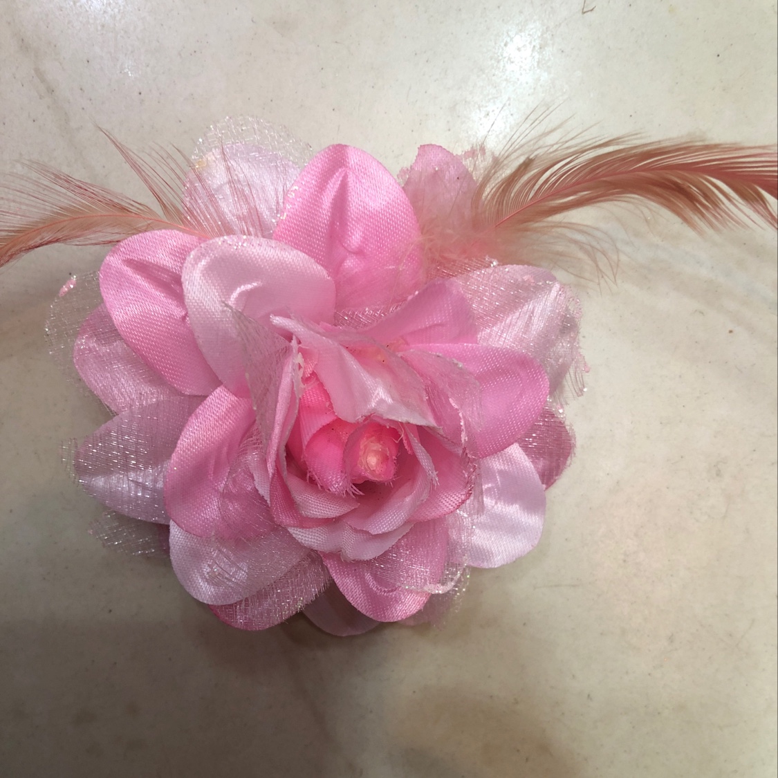 30胸花