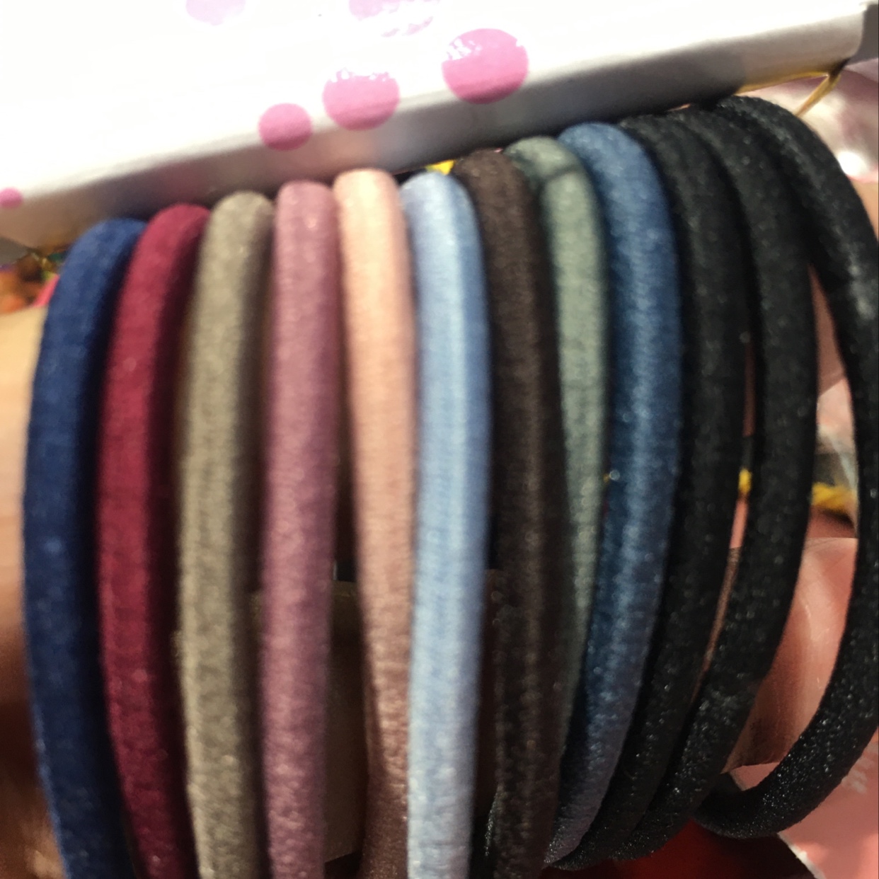 12 3cm rubber bands thumbnail