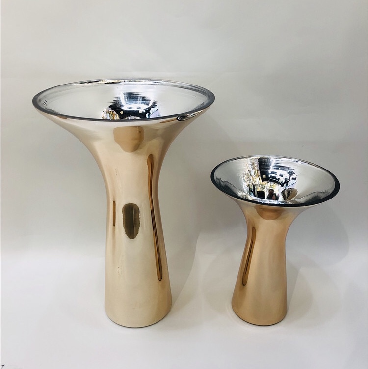 BBglass Buei Buei Bue، مزهرية ذهبية زجاجية ذهبية details Picture