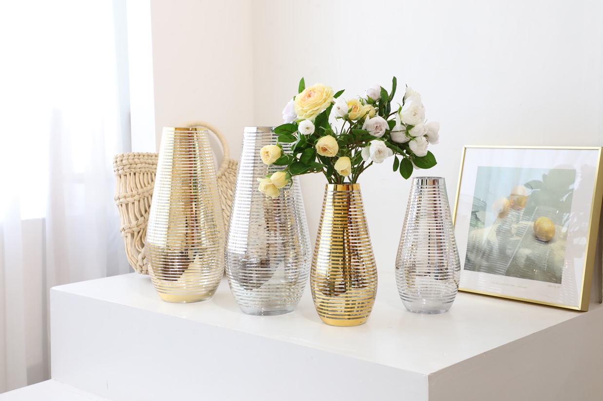 Colored electroplated glass vase with stripes