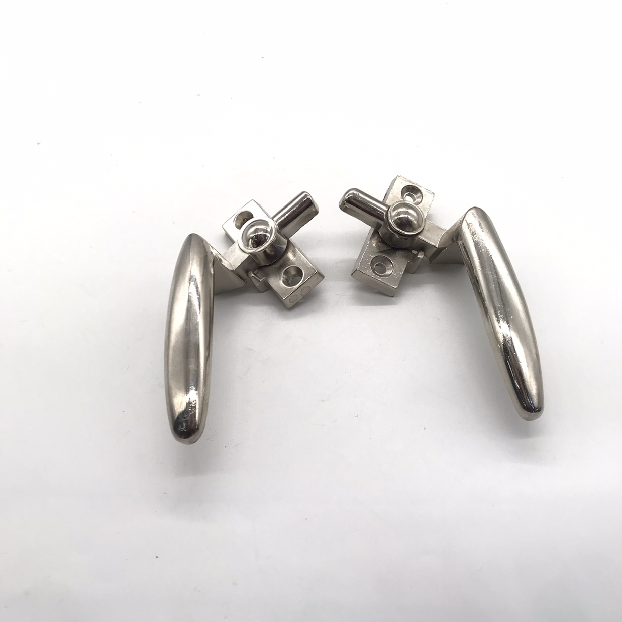 Window handle fittings Flush outward push window handle Aluminum alloy window lock door and window seven-figure handle