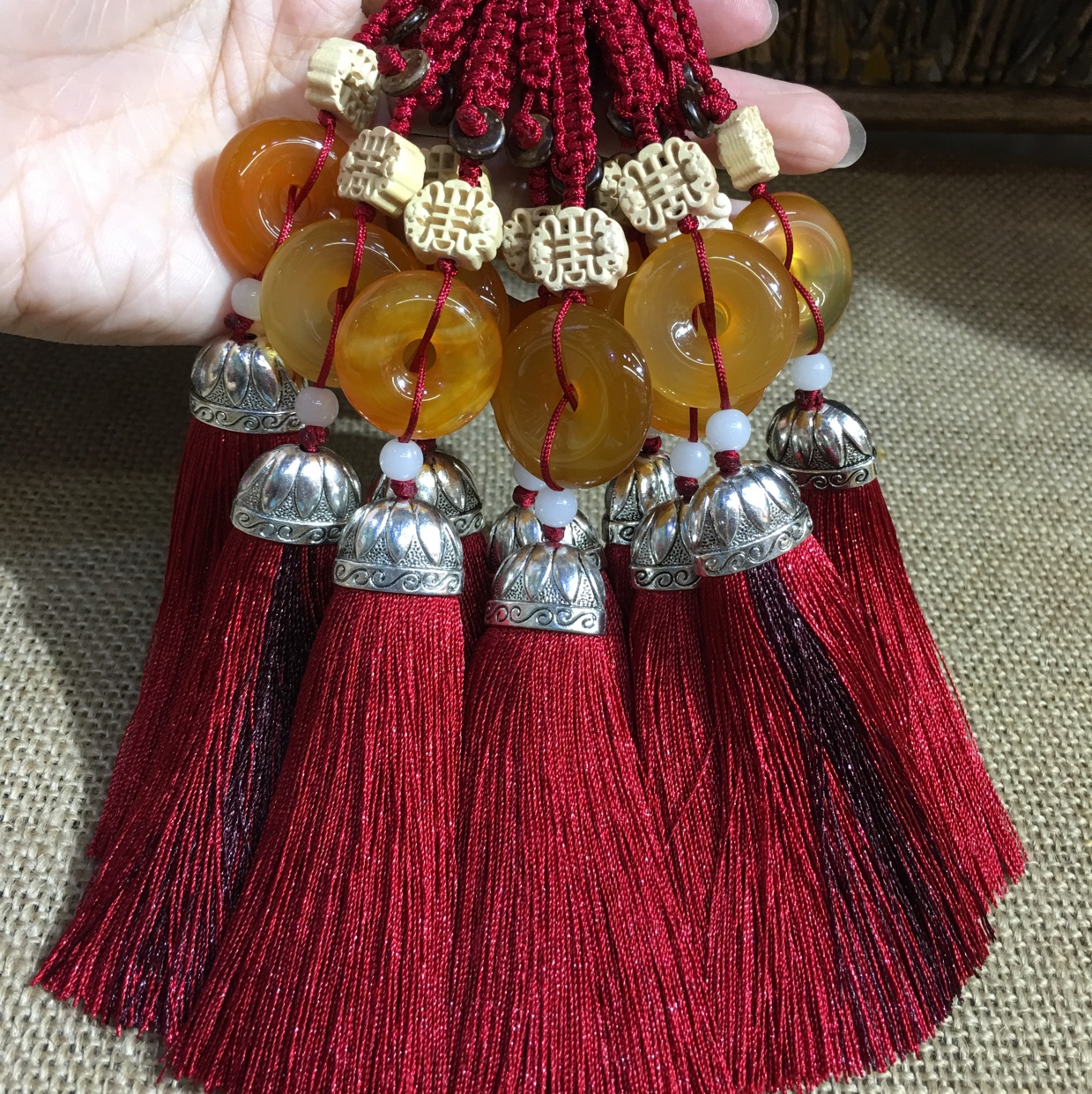 Chalcedony peace keychain Specification image