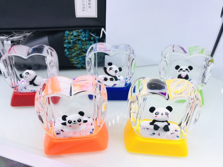 Music lamp love panda thumbnail