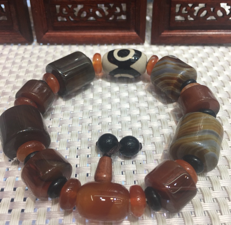 天珠手串老玛瑙