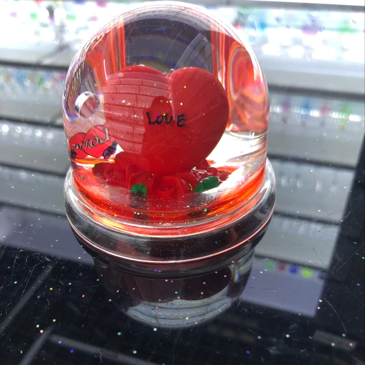 Acrylic semicircular Valentine's Day gift thumbnail