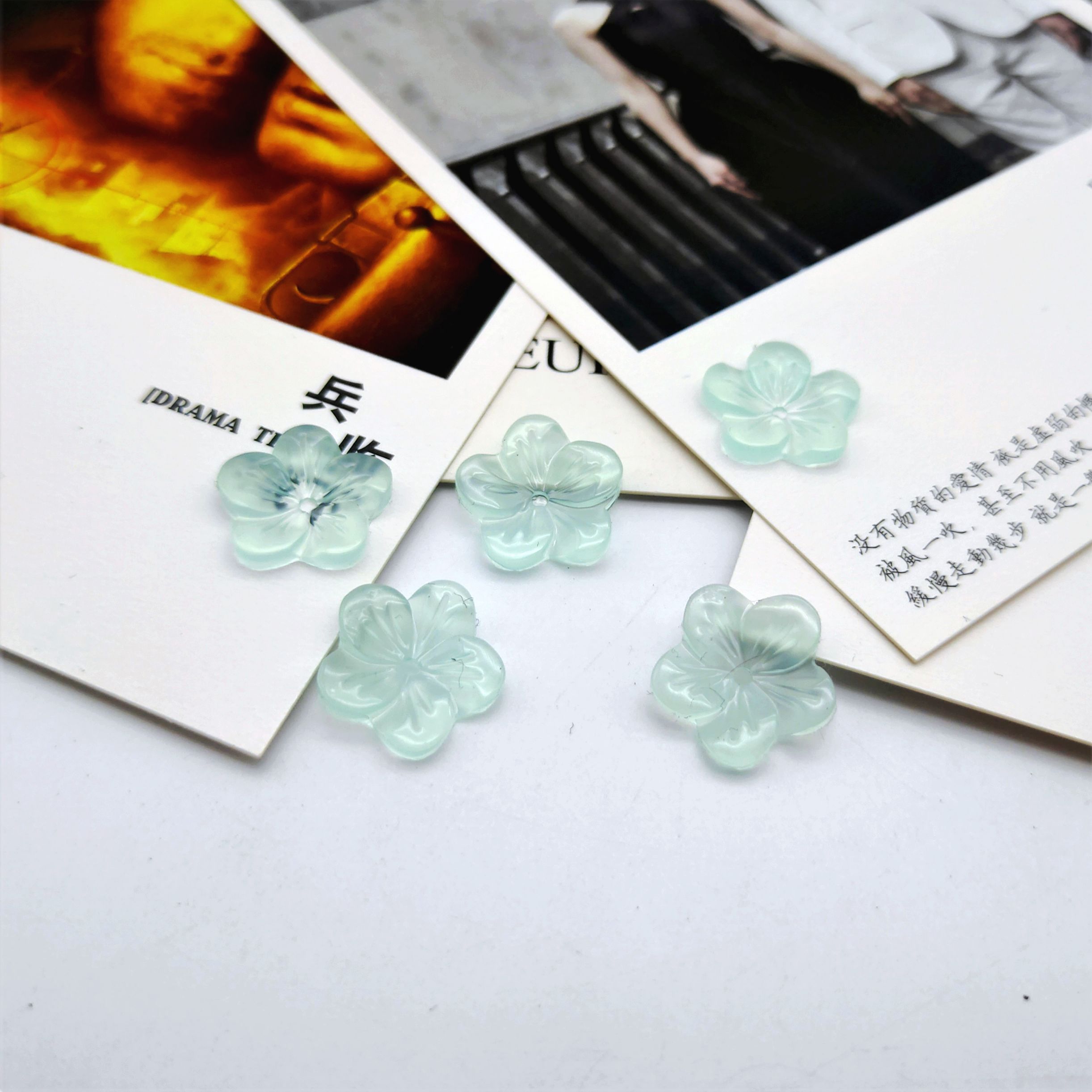 Resin flower five-petal imitation shell plum blossom handcrafted diy hairpin, step shaking hair crown, Hanfu element accessories