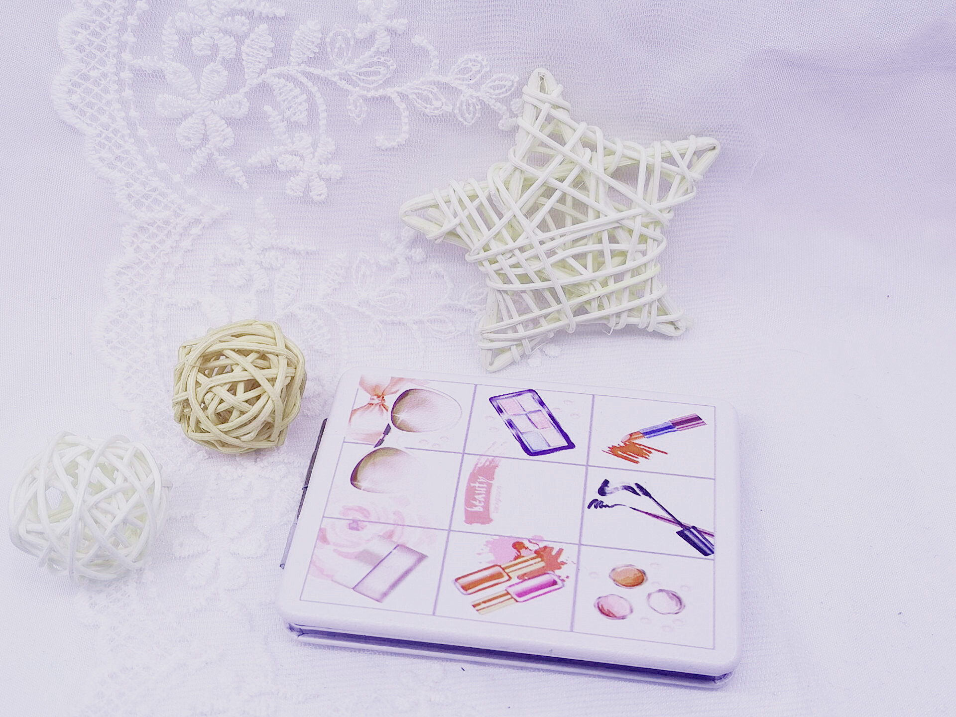 双面皮革化妆品系列镜女生宿舍小镜子随身时尚化妆镜便携折叠方镜详情图5