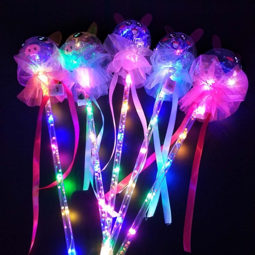 Cartoon lace lace ball glow toy