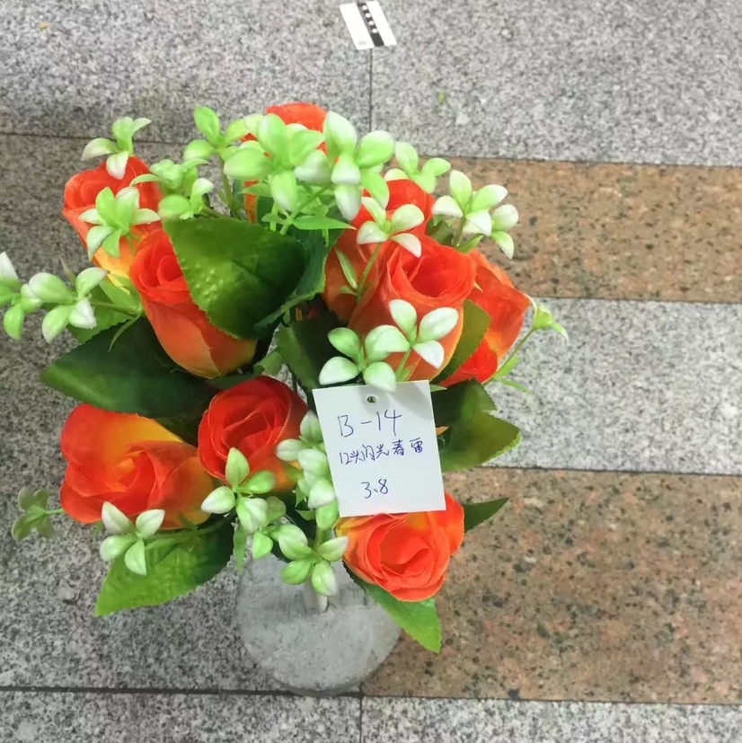 Twelve shining spring buds details Picture