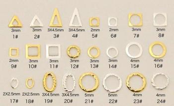 Japanese-style metal rivets, nail art metal patches, hollowed-out triangular nail accessories full figure