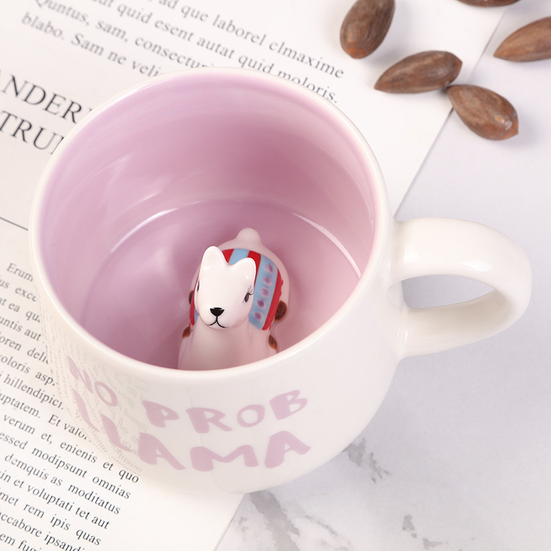 Customized creative 3D coffee cups, cute cartoon ceramic mugs and advertising cups undefined
