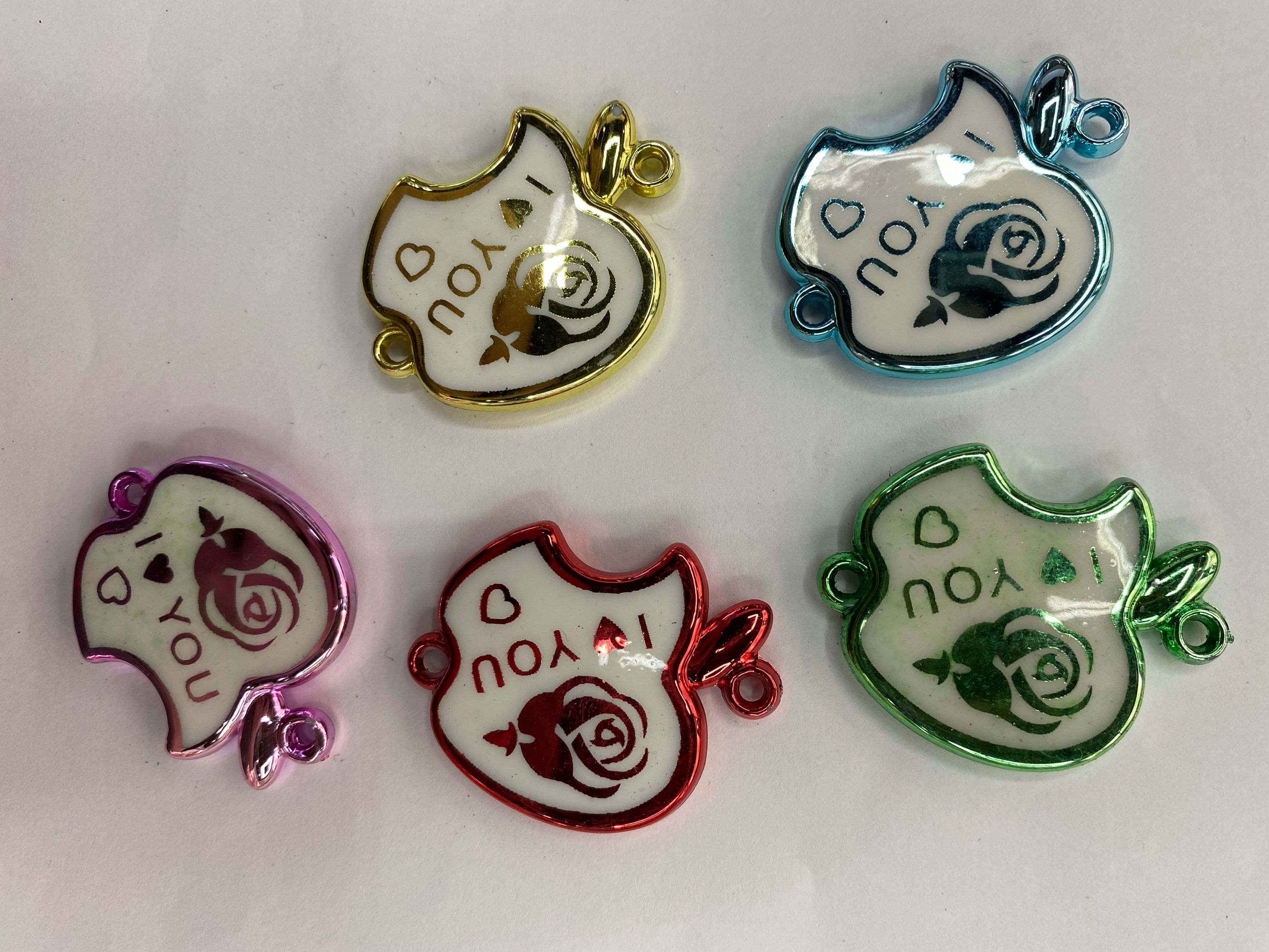 DIY jewelry accessories, electroplated UV acrylic cartoon apple I LOVE YOU colorful jewelry accessories