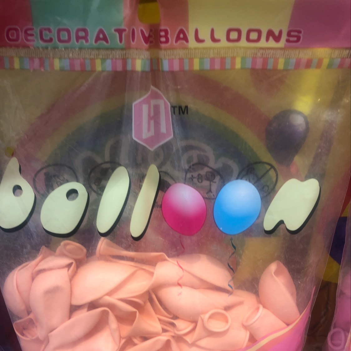 100 macaron balloons Item Picture