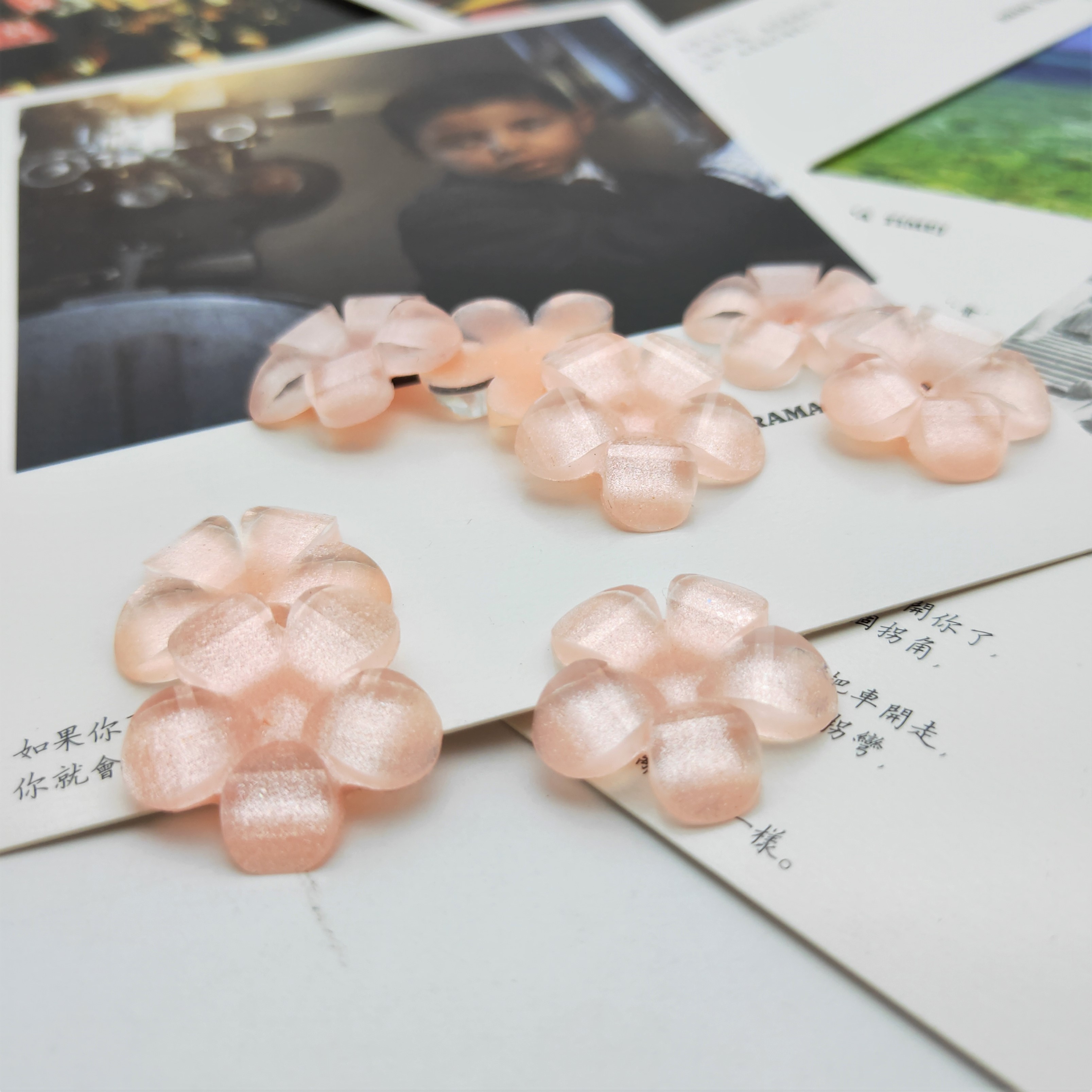 Direct sales of water drop five-petal flower creative handmade diy hair accessories, mobile phone DIY nail and beauty materials detail image 1