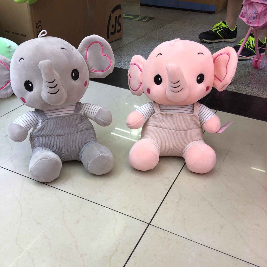 28cm背带象