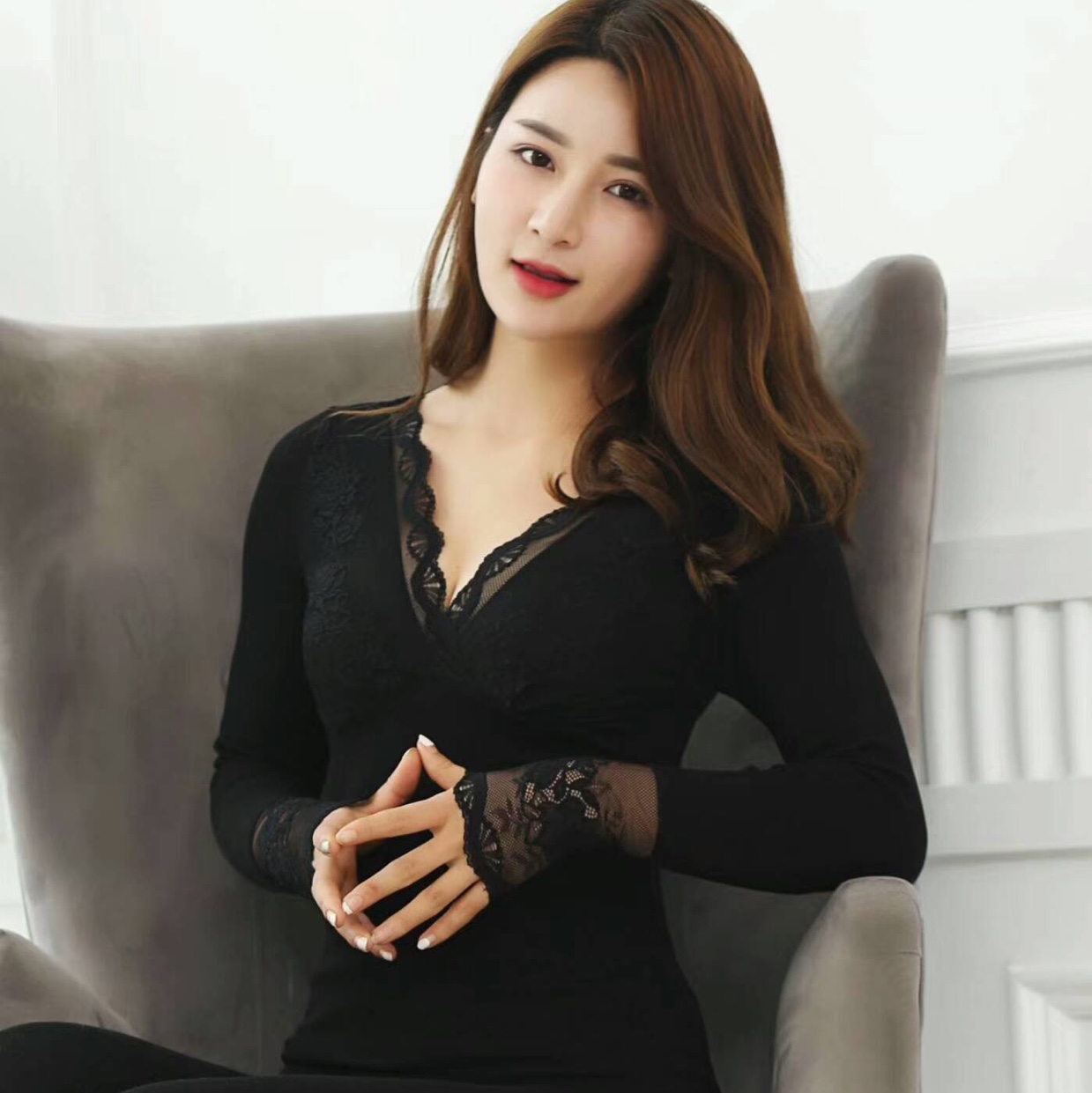 2023 Autumn And Winter Classic Slimming All Matching Body Underwear Sexy V-Neck Bottom Coat Ladies Top