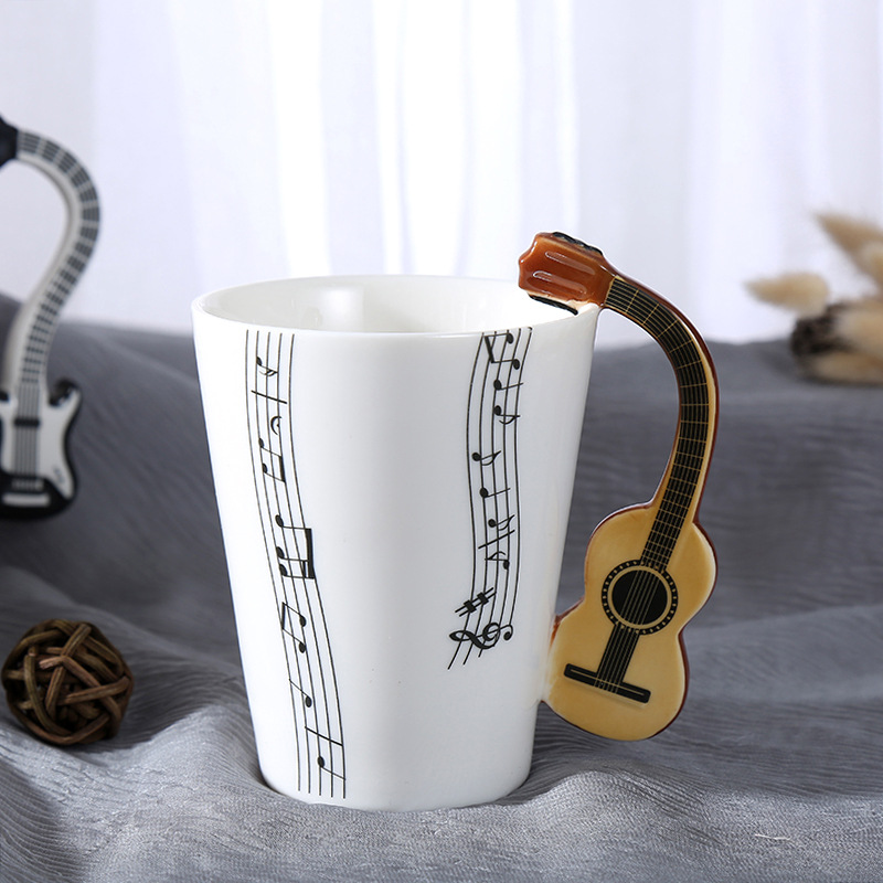 Small ceramic electric guitar Musical Instruments, ins milk cups, coffee cups, note water cups, mugs, music cups, factory direct sales Item Picture