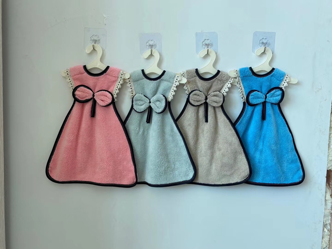 The hand towel has a specification of 30x30 and can absorb water in seconds without shedding fibers details Picture