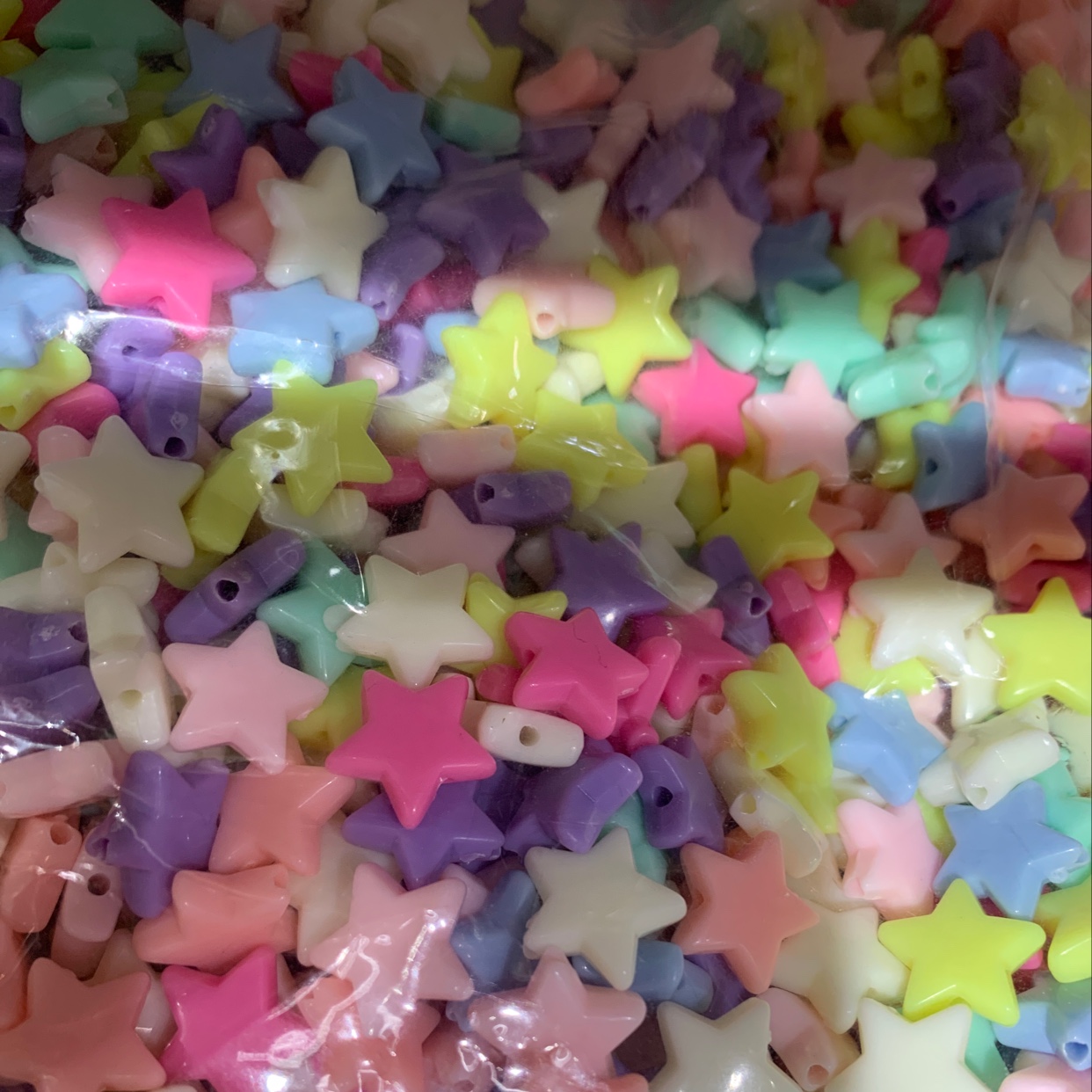 Acrylic shaped bead star