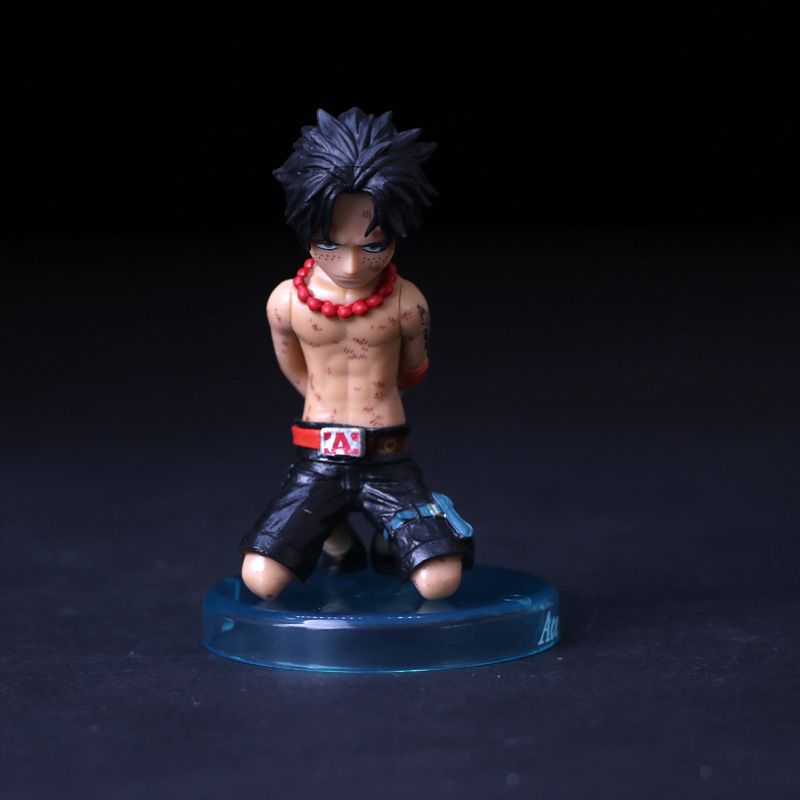 One Piece figurine: Marineford War Arc, Aokiji, Huang Yuan, Akainu, Karp, Sengoku, Ace details Picture