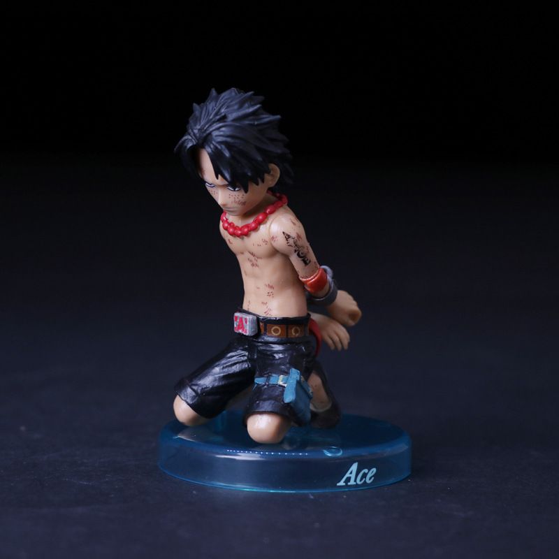 One Piece figurine: Marineford War Arc, Aokiji, Huang Yuan, Akainu, Karp, Sengoku, Ace Specification image