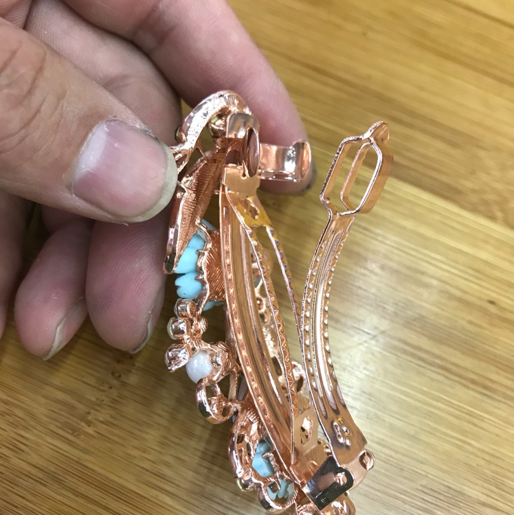 Peacock Crystal hair clips, new multi-diamond hair clip headwear, a best-selling European and American jewelry Application Scenario