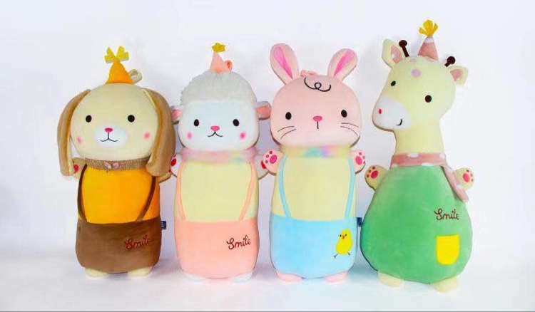 The cartoon pillow series can be mixed with a batch of figurines