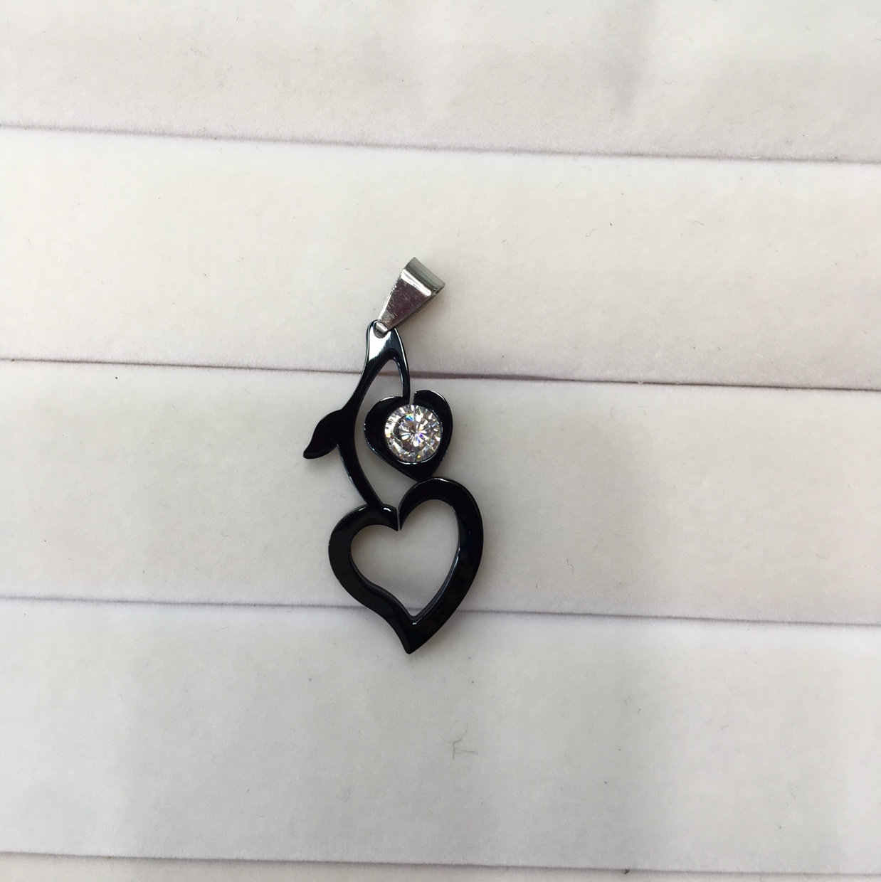 Stainless steel heart-shaped pendant