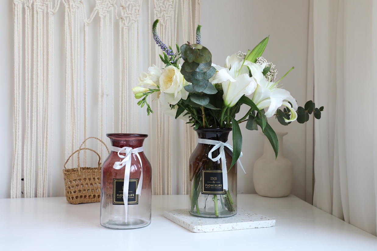 Colored glass vase, spray-painted gradient glass vase, creative living room table decoration