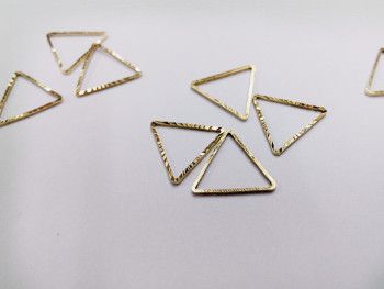 Patterned flower rings, triangular triangles, long triangles, equilateral triangular copper rings, clothing accessories, DIY ornaments, and copper parts full figure